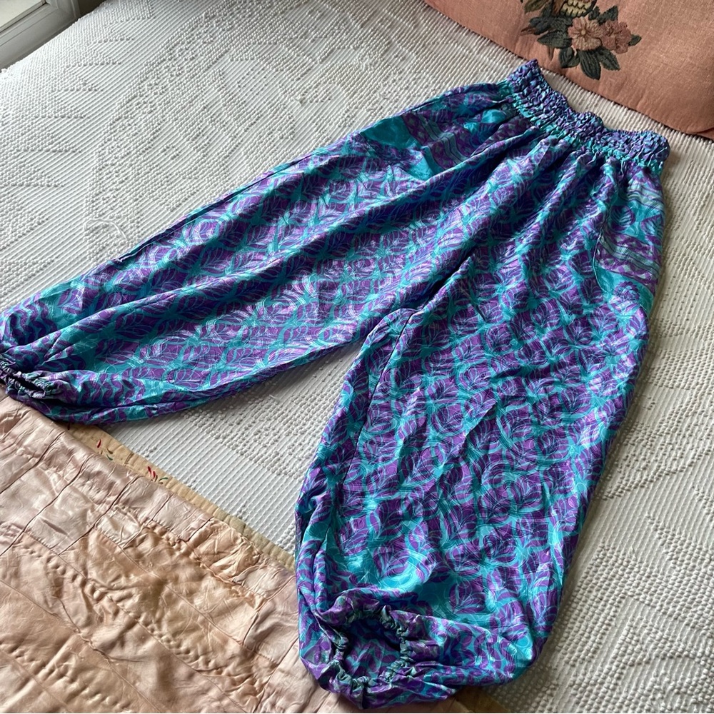 BHOOM loose fitted pants